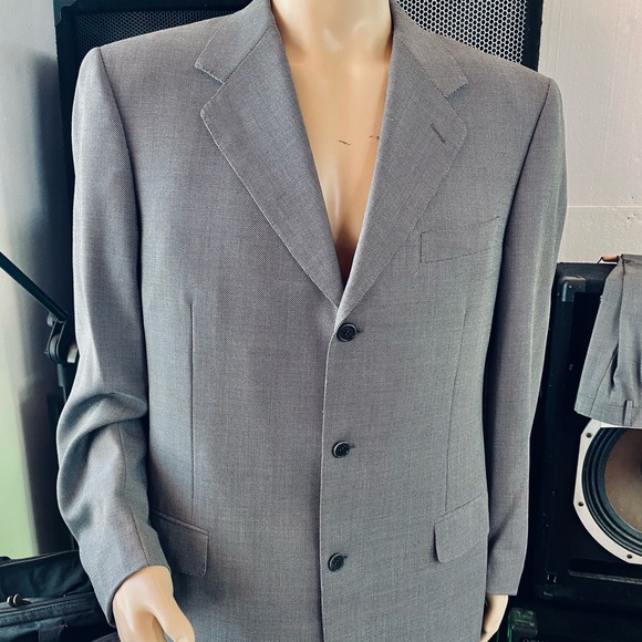 Men’s Canali Italian Wool Suit - Picture 2 of 9